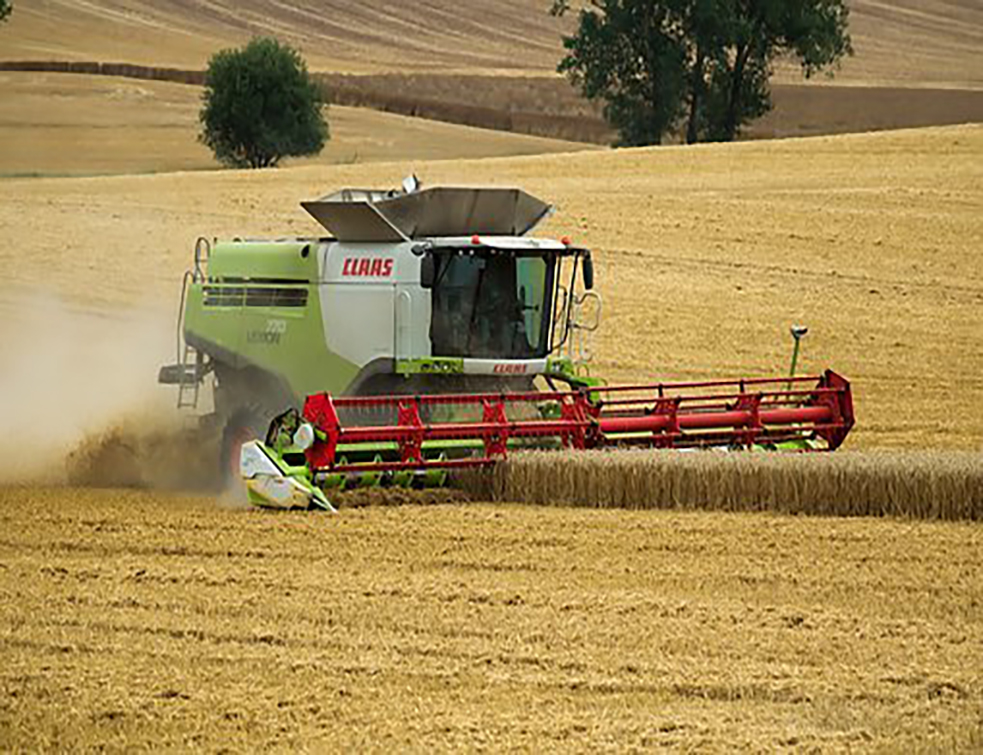 combine-harvester-4401822__340